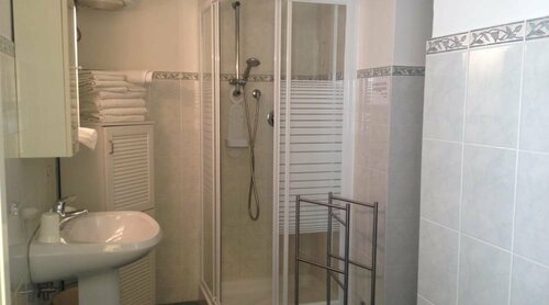 Albergo Glory, Забронировать Отель Боргетто-Санто-Спирито Ривьера-делле-Пальме