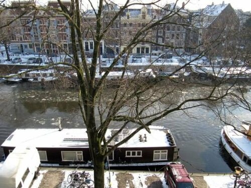 Kalkmarkt Suites, Забронировать Отель «постель и завтрак» Отели Амстердама 3 звезды, рядом с TomTom, 3*