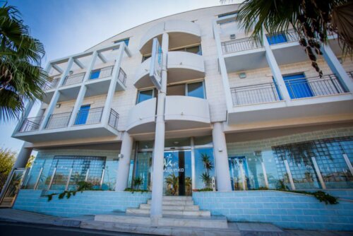 Residence Miljunka, Buchen Sie Hotel Hotels in Monti Nebrodi mit Parkplatz, Parkplätze