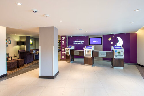 Premier Inn London Kingston Upon Thames, Забронировать Отель Отели Большого Лондона с парковкой, Парковка