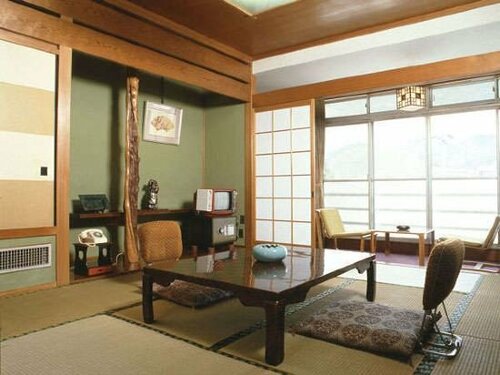 Zaimoku Sakaeya Ryokan, Prenota Hotel Kaminoyama Yamagata