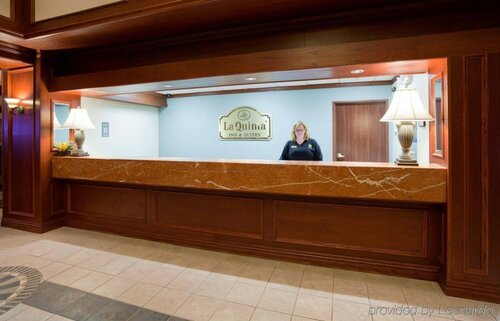 La Quinta Inn & Suites Madison American Center, Varaa Hotelli Madison 