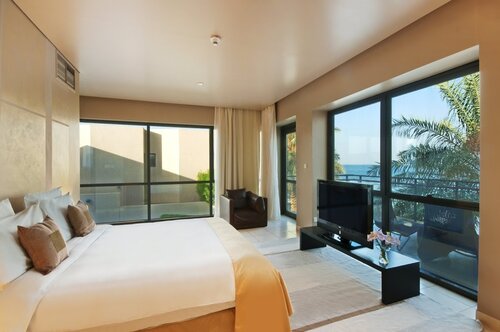 Hilton Kuwait Resort, Buchen Sie Resort Salmiyah 