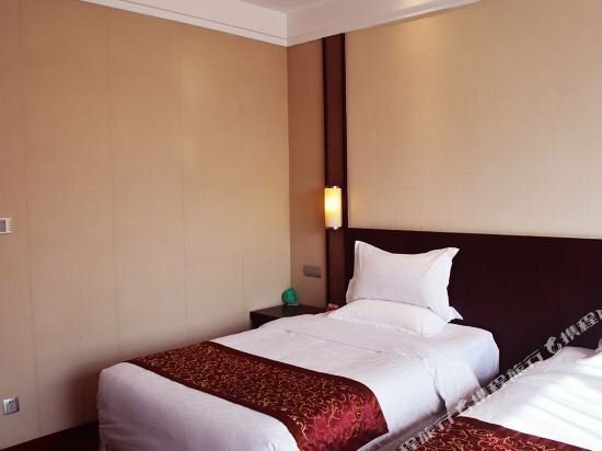 Ramada Suzhou Luzhi