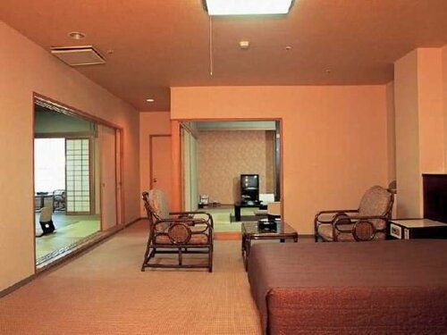 Raki house kaiji, Забронировать Отель Отели в центре Фуефуки, в центре