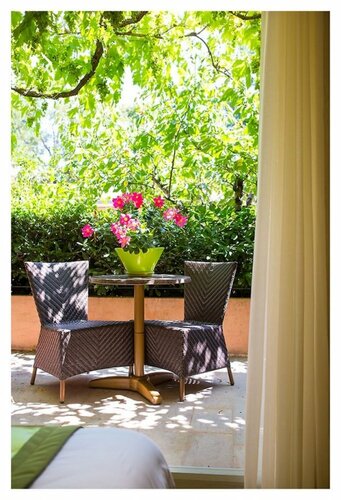 Le Carré dAlethius, Book Hotel Hoteller i Rhône-Alps med parkering, Parkering