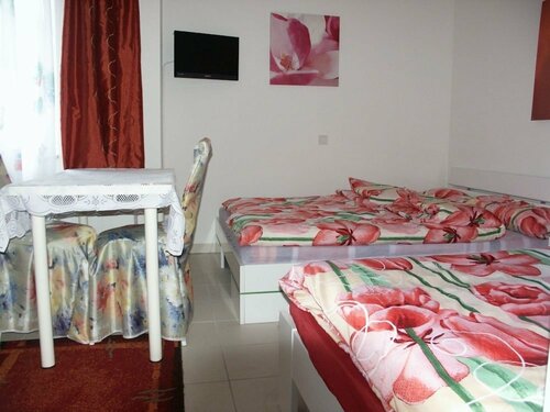 Blumenhotel, Забронировать Отель Бергнойштадт Bergisches Land