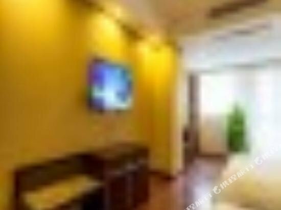 GreenTree Inn Chengdu high-tech Development West Zone Shidai Tian Street Express Hotel