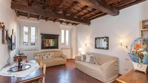 Trastevere Studio, Забронировать Апартаменты/квартира Трастевере Рим, рядом с Театр Арджентина