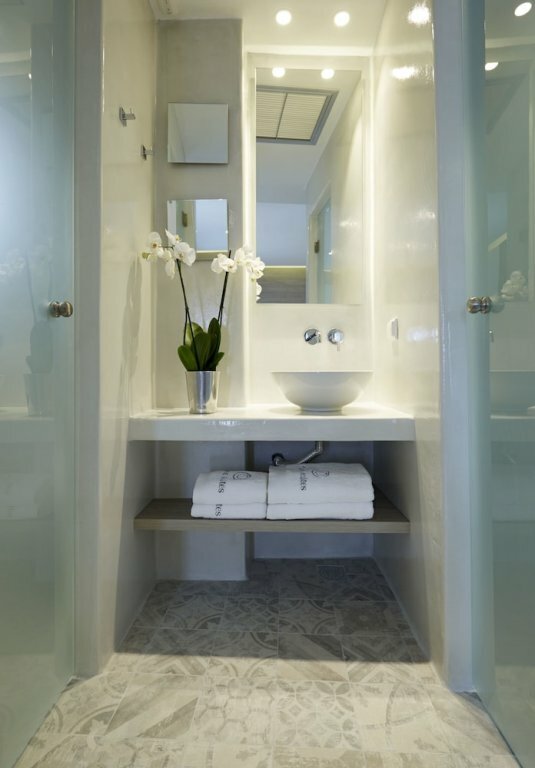 Rosa Suites