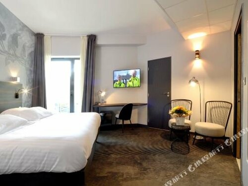 Logis Hôtel Victor Hugo & Spa, Забронировать Курортный отель Безансон Ду