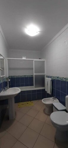 Hotel Adelaide, Забронировать Отель Отели Фару с завтраком, рядом с Железнодорожный вокзал Фару, Завтраки