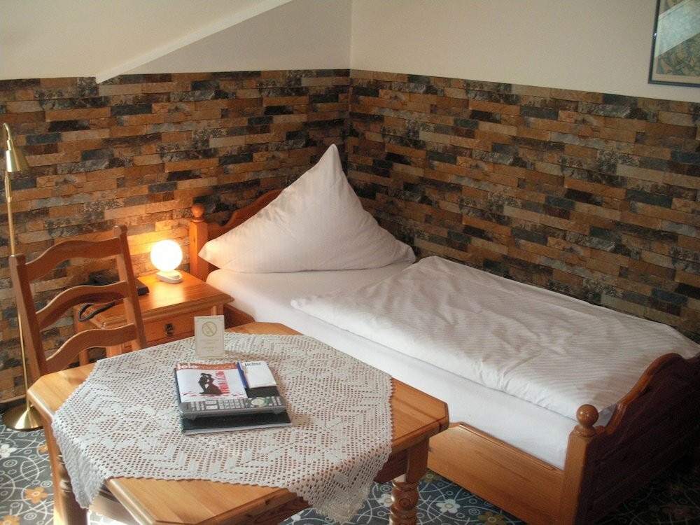 Hotel Company