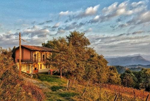 Fattorie di Montechiaro, Забронировать Отель Отели провинции Болоньи с парковкой, Парковка