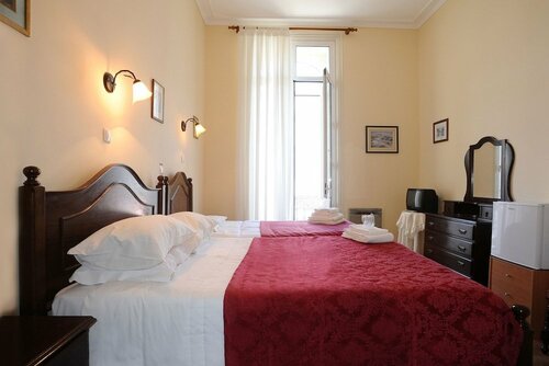 Central Guest House, Забронировать Гостевой дом Фигейра-да-Фош Бейра-Алта
