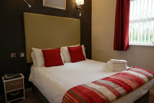 White House Hotel, Book Hotel Hoteller i Telford med parkering, Parkering