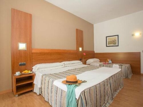 O7 Alea, Book Hotel Hotels in El Arenal with a Pool, Swimming Pool