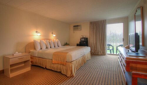 Seashore Park Inn, Забронировать Отель Отели Орлеана с завтраком, Завтраки