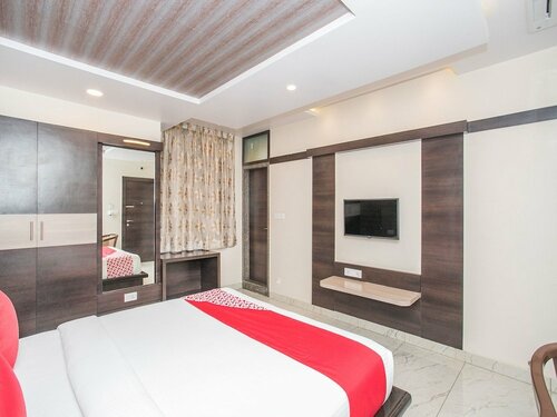 Capital O 15950 J K Residency, Забронировать Отель Отели штата Карнатаки с парковкой, Парковка