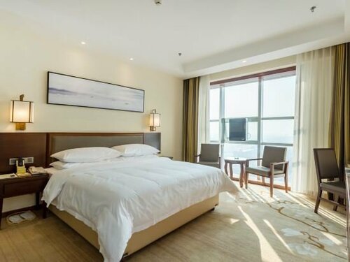 Vienna Hotel Jinan Liancheng Square Branch, Rezerwuj Hotel Huaiyin 