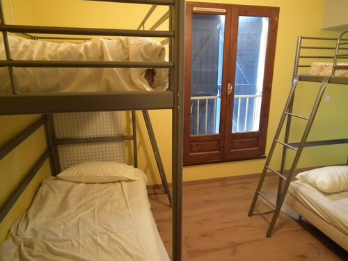 Friendly Auberge, Забронировать Хостел Хостелы Коломье, Хостел