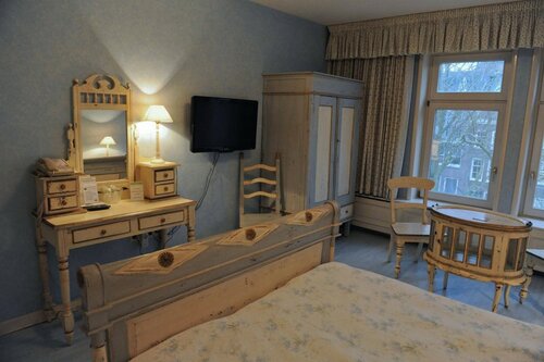 Imperial Hotel Amsterdam, Забронировать Отель Амстердам - центр города Амстердам, рядом с Стопера