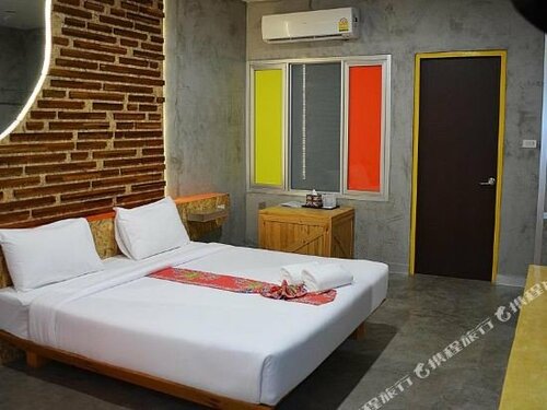 Tanisa Resort, Забронировать Курортный отель Отели Чумпхон 3 звезды, рядом с Chumphon Hospital, 3*