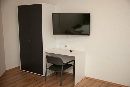 Hotel Casino Paquito, Book Hotel Hoteller i Goriska and Karst med parkering, Parkering