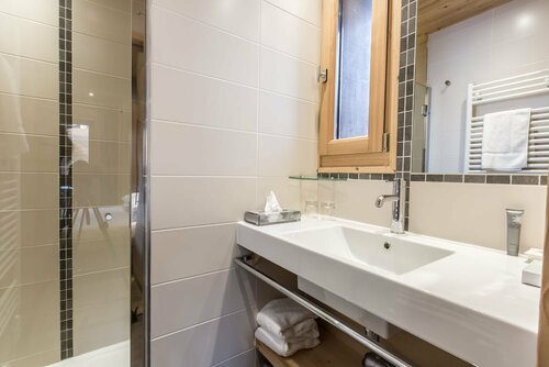 Hôtel Spa Crychar, Забронировать Шале Виллы Ле-Же, рядом с Горнолыжный подъемник Шато, Вилла