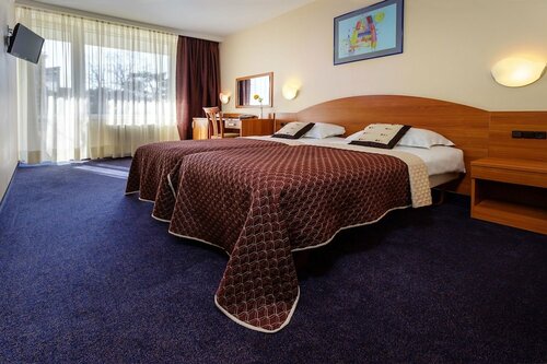 Alka Boutique Apartments & SPA, Забронировать Апартаменты/квартира Отели Паланги с парковкой, рядом с Palanga Church of the Assumption, Парковка