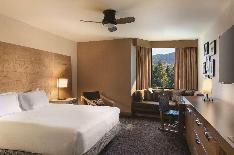 Stillwater Spa at Hyatt Regency Lake Tahoe Resort