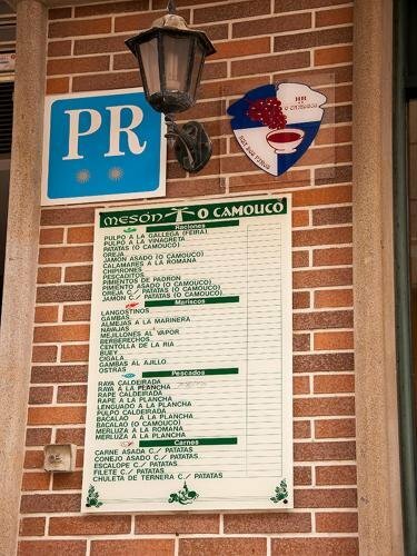 Hostal O Camouco, Забронировать Отель Портоново Sanxenxo Municipality