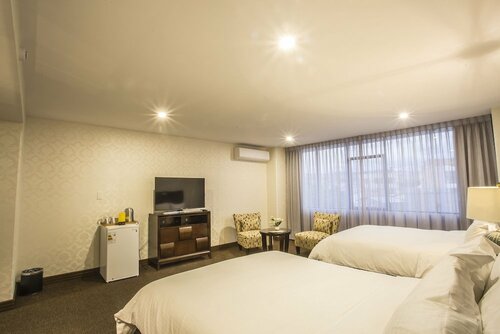 ROLES Hotel, Забронировать Отель Сукре департамент Чукисака, рядом с Bolivar Park
