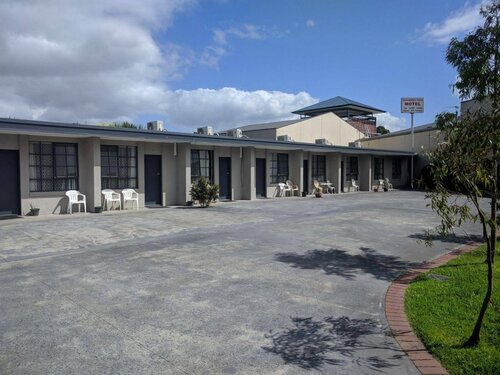 Beaconsfield Lodge Motel, Book Motel Hoteller i Melbourne med parkering, Parkering