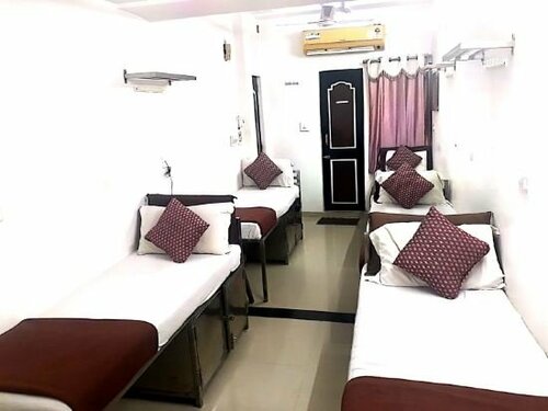 Hotel Chatako, Забронировать Хостел Хостелы штата Гуджарата, Хостел