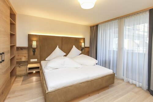 Hotel Edelweiss, Забронировать Отель Хинтерглемм Зальбах-Хинтерглемм, рядом с Санлайнер