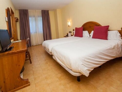 Hotel Sant Gothard by Nexta, Забронировать Отель Отели Аринсал с завтраком, рядом с Горнолыжный подъемник Ла Тосса, Завтраки