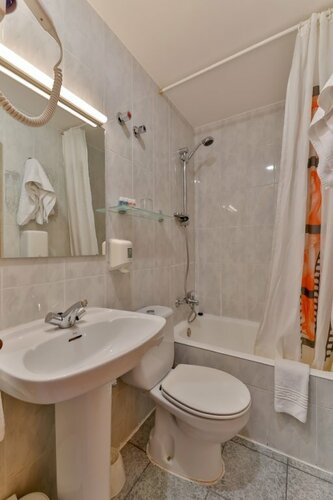 HOSTAL RIO ARA BELLOSTA by Vivere Stays, Buchen Sie Hostel Fiscal Sobrarbe