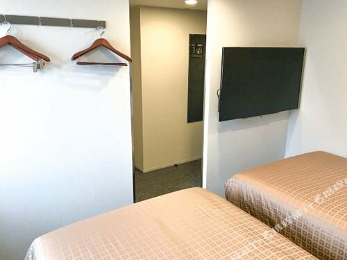 Hotel Livemax Chiba Station, Book Hotel Hoteller i Chiba med parkering, Parkering