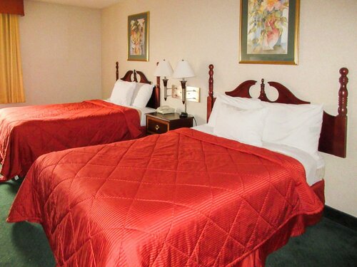 Quality Inn Fairborn near Wright Patterson AFB, Rezervovat Hotel Fairborn Ohio