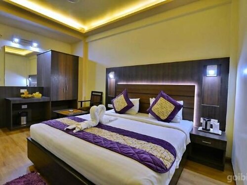 Hotel Samrat, Забронировать Отель Джабалпур штат Мадхья-Прадеш