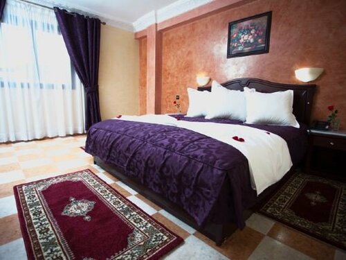 Appart Hotel Les Ambassadeurs, Забронировать Отель Отели Марракеш-Тенсифт-Эль-Хауз с бассейном, Бассейн