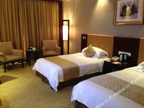 East Lake International Hotel, Book Hotel Yangchun Guangdong