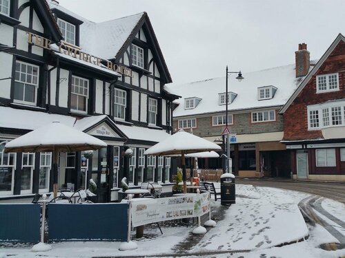 The George Hotel, Boek Bed and Breakfast Hotels in Castletown met parkeren, Parkeren