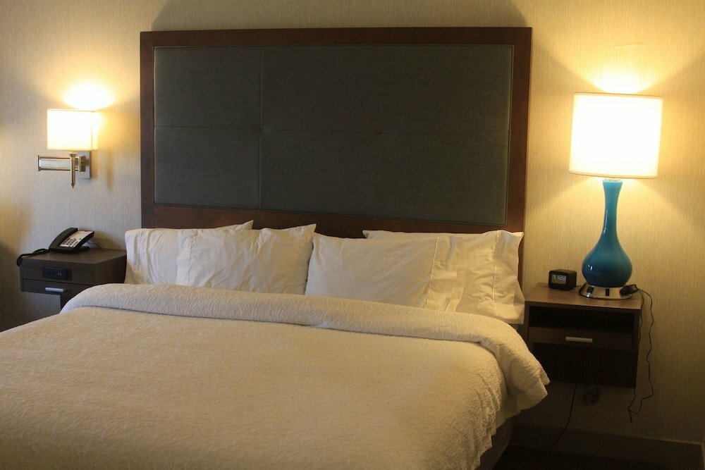 Flag Point Inn and Suites