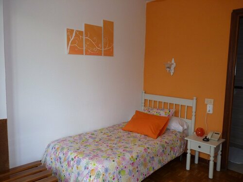 Hotel España, Забронировать Отель Луго Lugo Province, рядом с Римские бани Луго