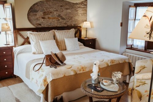 Pleamar, Book Hotel Puerto de Vega Costa Verde