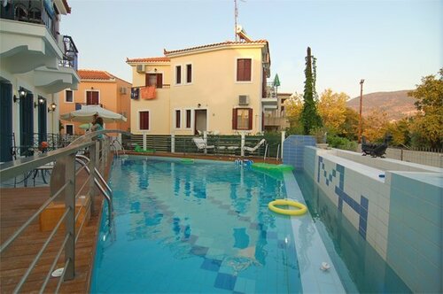 Michaelia Hotel, จอง โรงแรม Pétra Lesbos