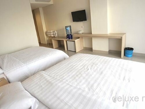 Laut Biru Resort Hotel, Prenota Resort Hotel 3 stelle a Pangandaran, 3*