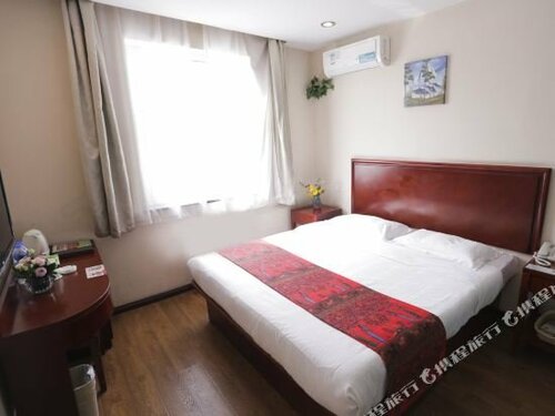 GreenTree Inn Baoding Sanfeng Road Agricultural University Shell Hotel, Book Hotel Hotels in Hebei with Parking, Parking